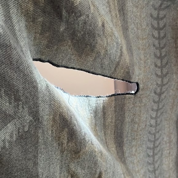 Code Womans Wrap. O/S - Picture 4 of 7